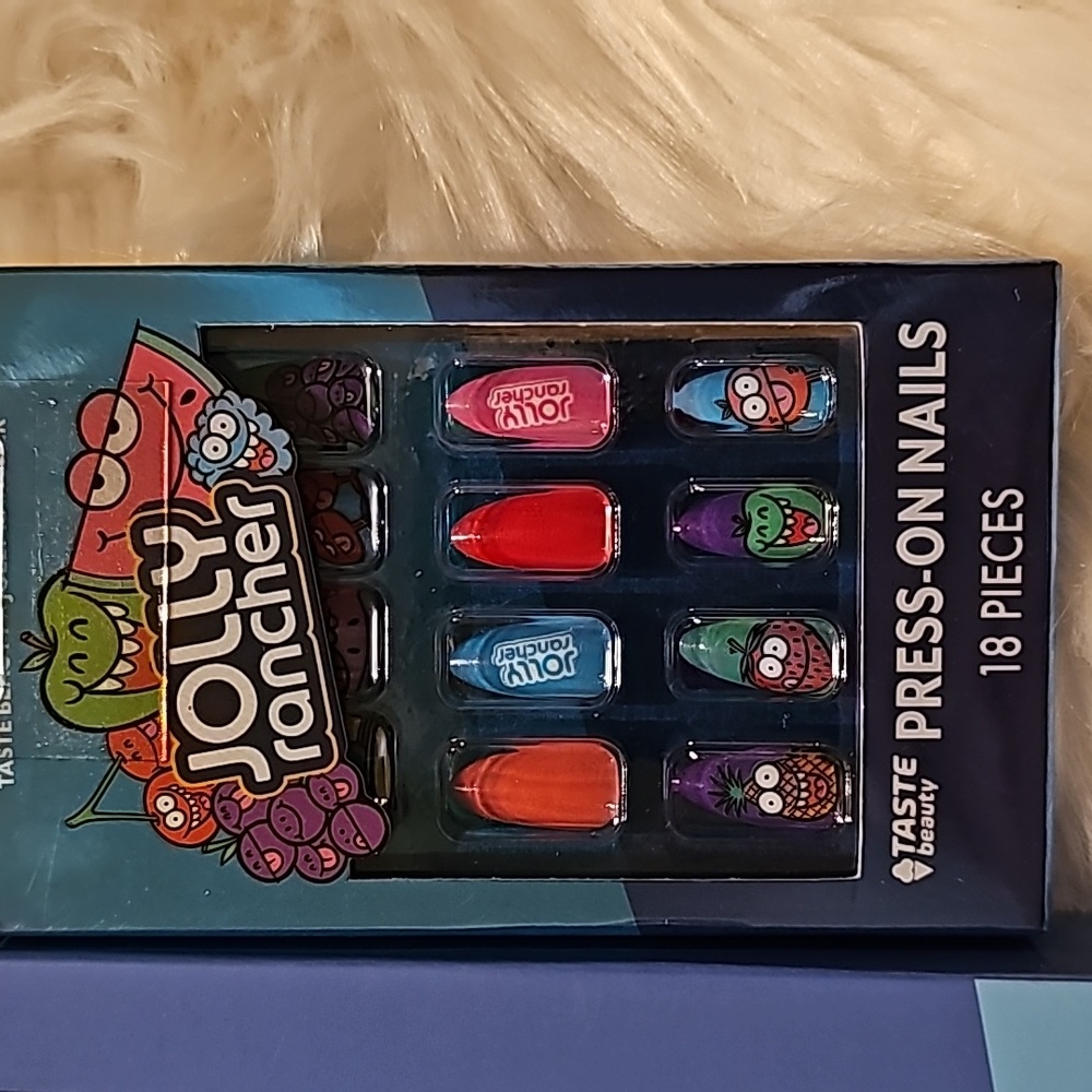 SOLD SOLD SOLD NIB Jolly Rancher Bundle Makeup Brushes and Nail ๐
Kit - Picture 7 of 12